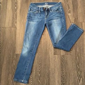 BDG Low rise crop Jeans 24w 24L